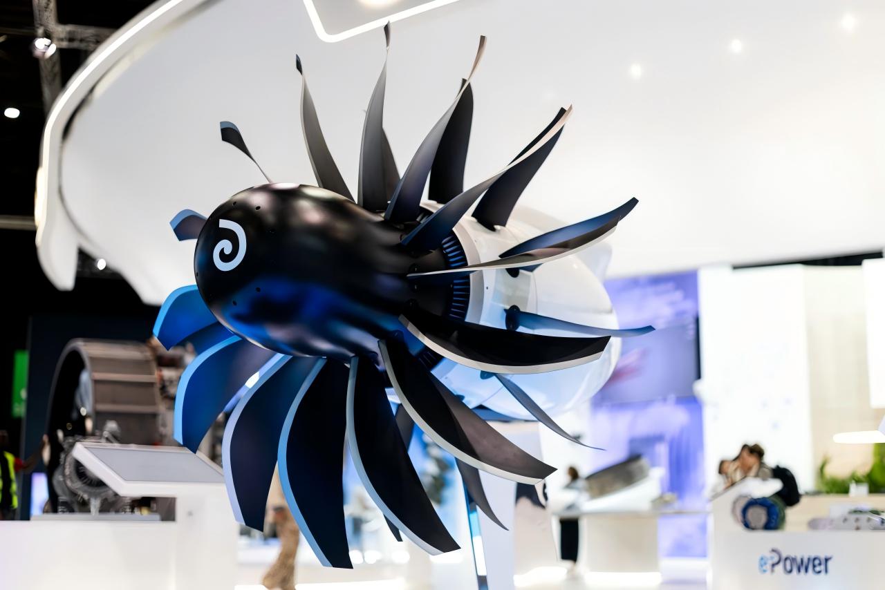 赛峰提升开式转子架构复合材料风扇叶片技术成熟度.jpg 赛峰提升开式转子架构复合材料风扇叶片技术成熟度.jpg